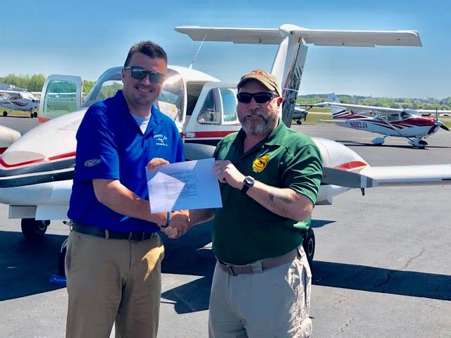 Man earns commercial license